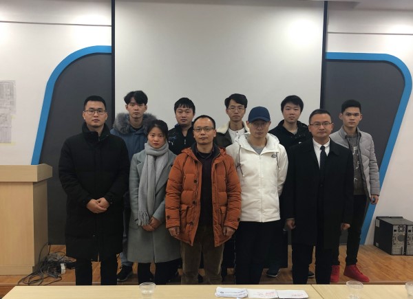 4118ccm云鼎集团信息工程学院举行2017级联微订单班java web项目实训评审2.jpg